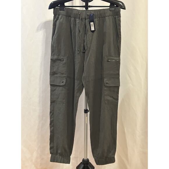 Banana Republic Pants - NWT Banana Republic Tencel Soft Olive Green Cargo Pants Women's size M